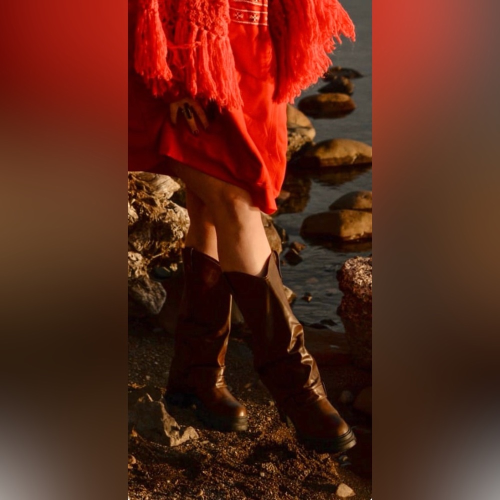 Brown Knee-High Boots with Black Soles bulky fun brown boots - Picture 4 of 13